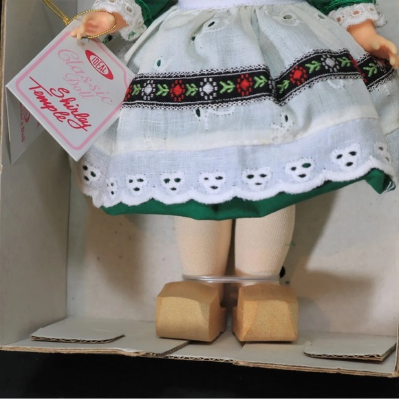 Shirley Temple Doll - Ideal - Picture 4 of 5